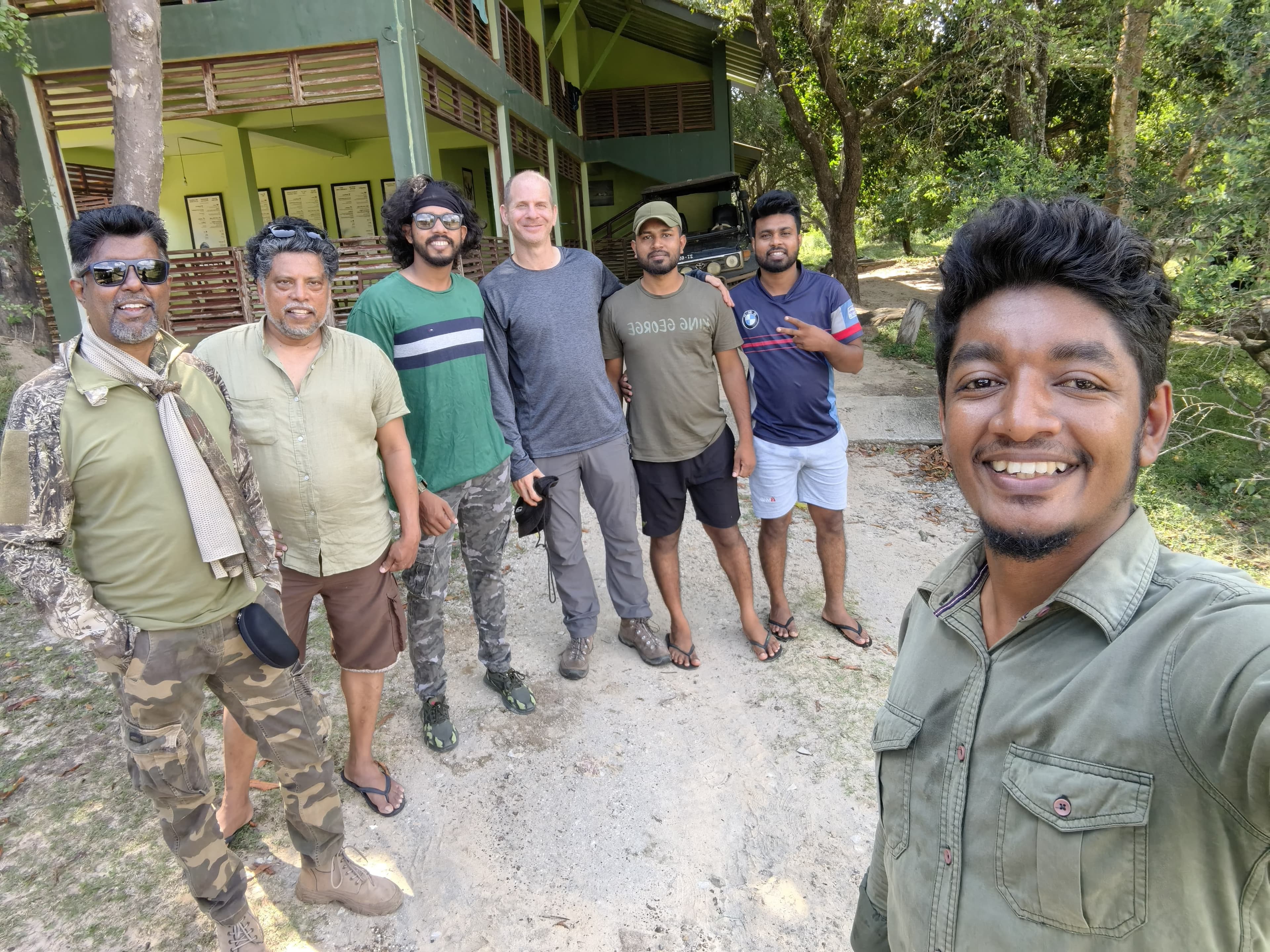 All-inclusive Full day safari with Naturalist (12 hours)